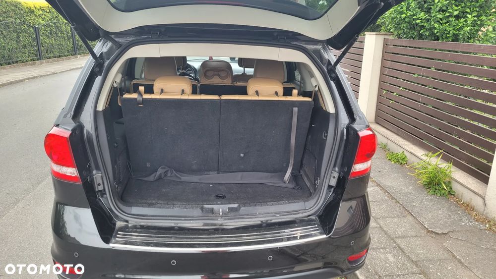Fiat Freemont 2.0 Multijet Lounge AWD - 9