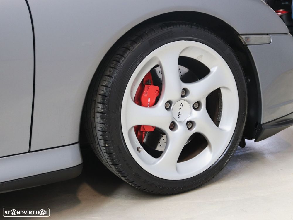 Porsche 911 (996) - 4