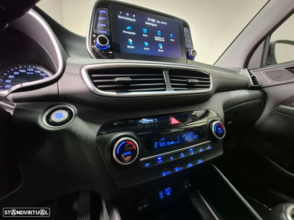 Hyundai Tucson 1.6 CRDi Executive - 28