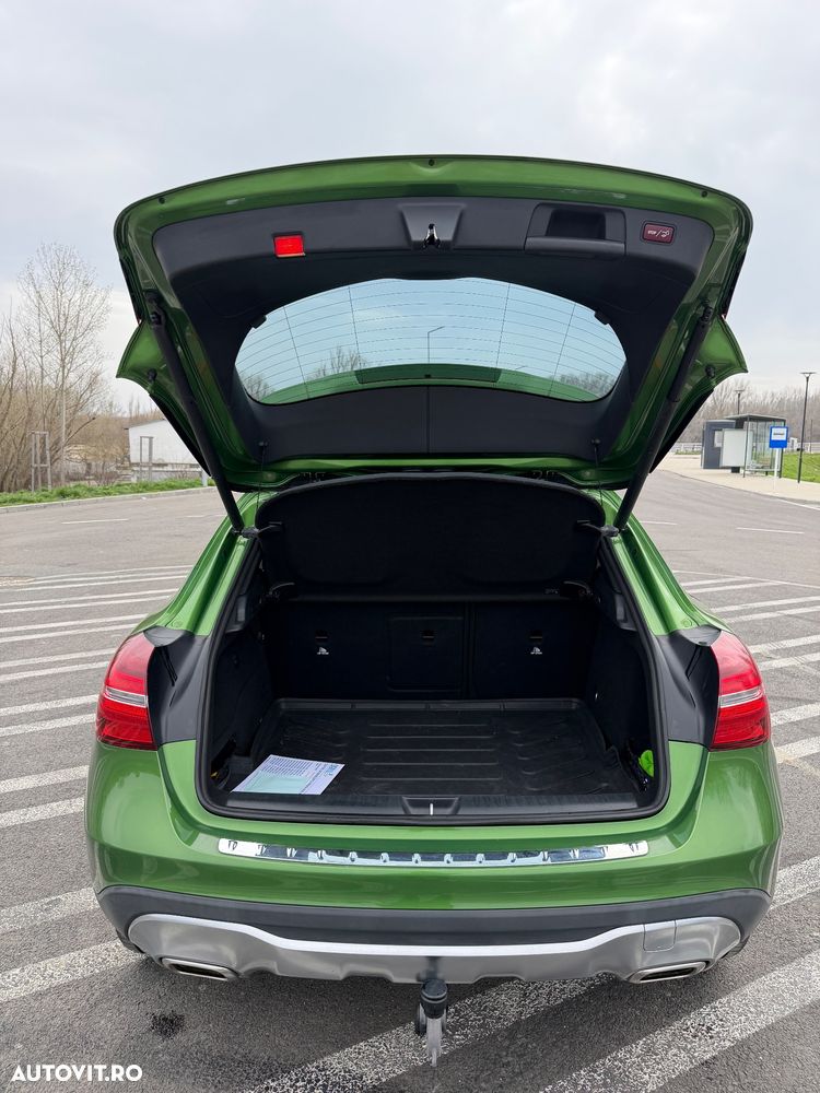 Mercedes-Benz GLA 250 4MATIC Aut. - 13