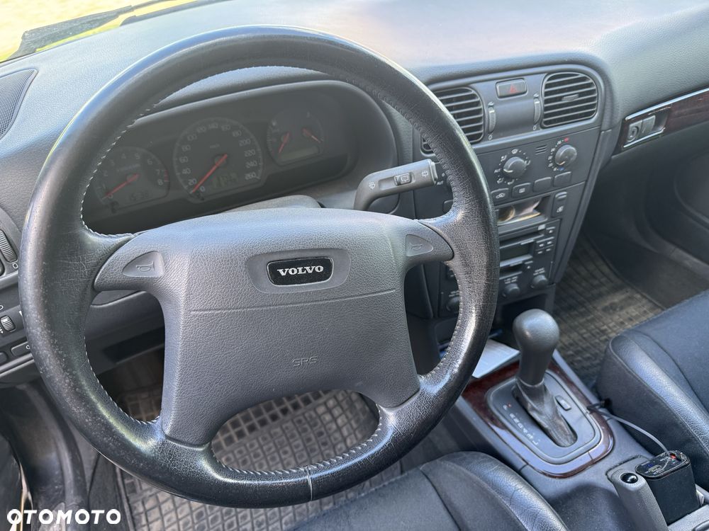 Volvo V40 - 8
