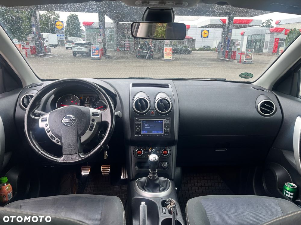 Nissan Qashqai - 10