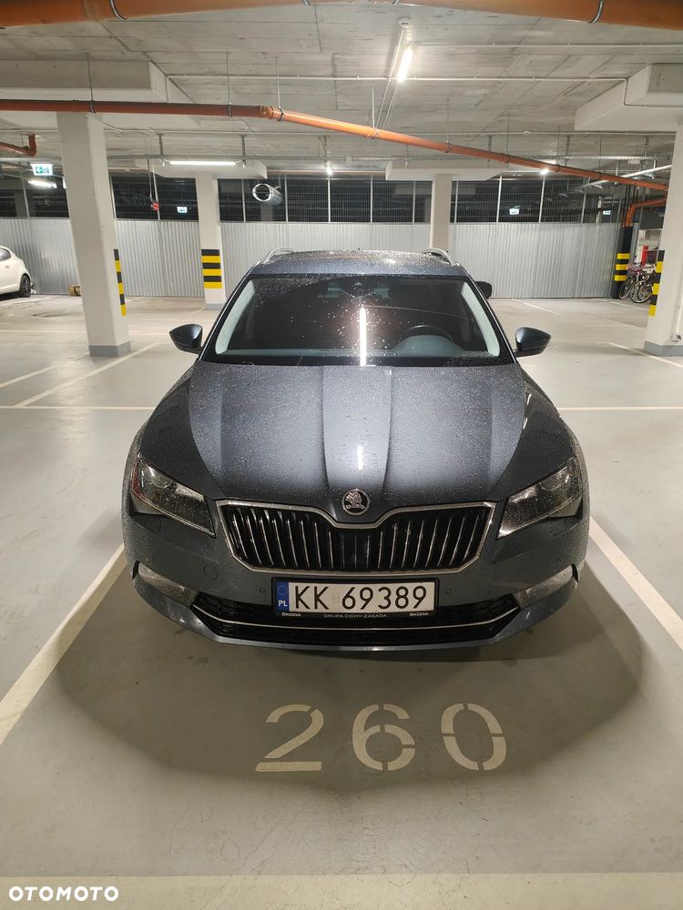 Skoda Superb 2.0 TDI 4x4 Ambition DSG - 8