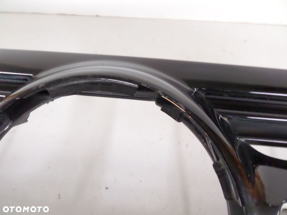 atrapa kratka grill mercedes eqc w293 19- amg - 7