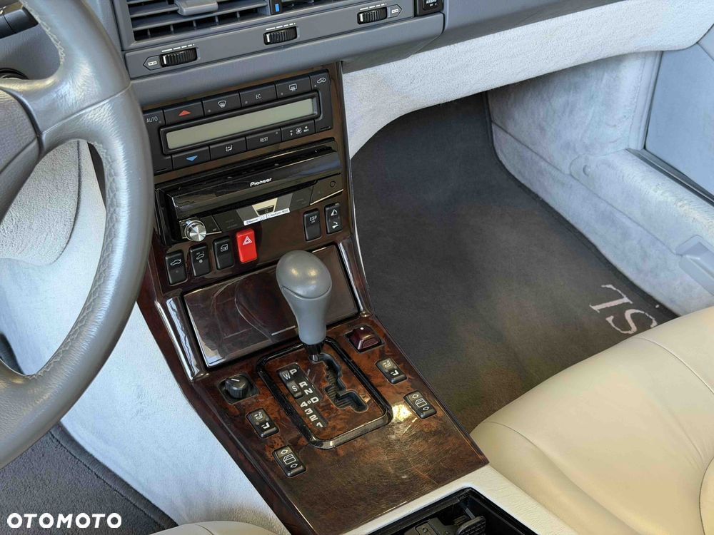 Mercedes-Benz SL 500 7G-TRONIC - 18