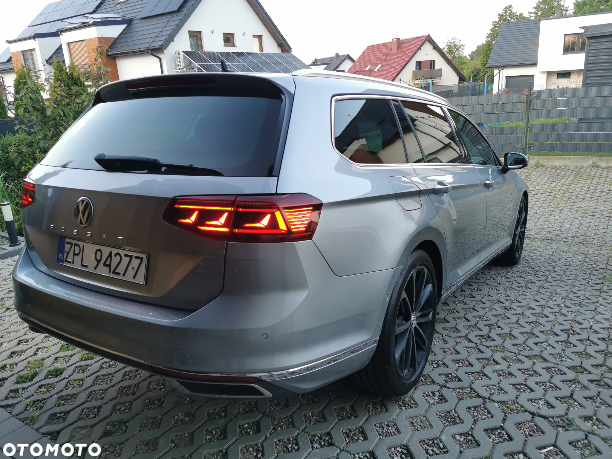 Volkswagen Passat - 5
