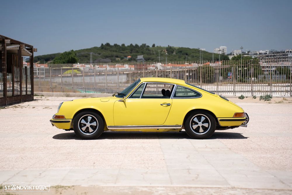 Porsche 911 Série F - 3