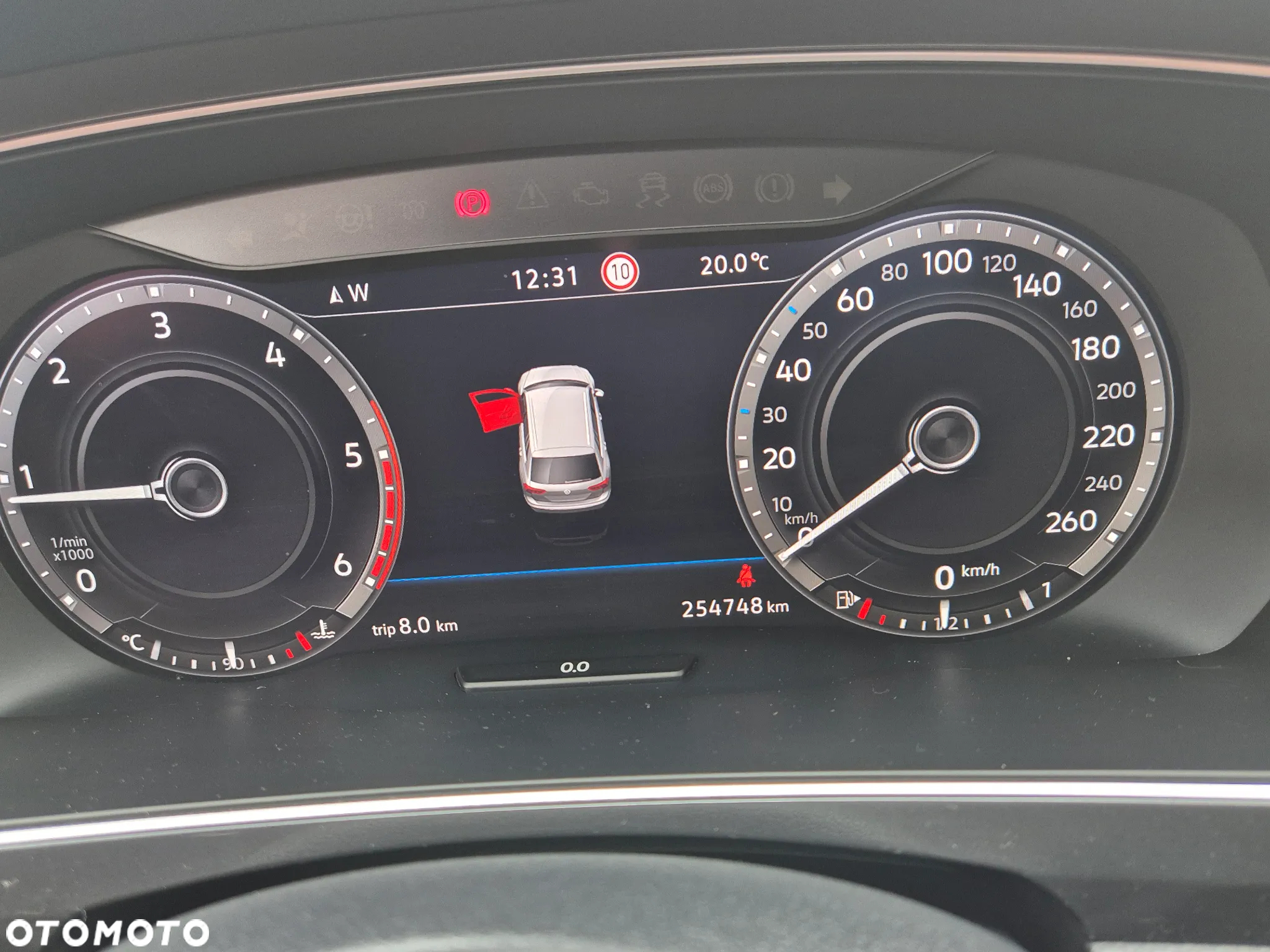 Volkswagen Tiguan - 9