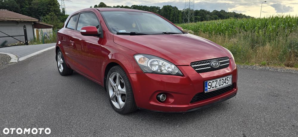Kia Ceed - 3