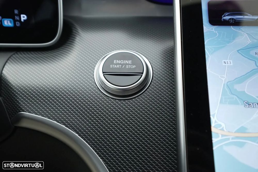 Mercedes-Benz C 300 e AMG Line - 22