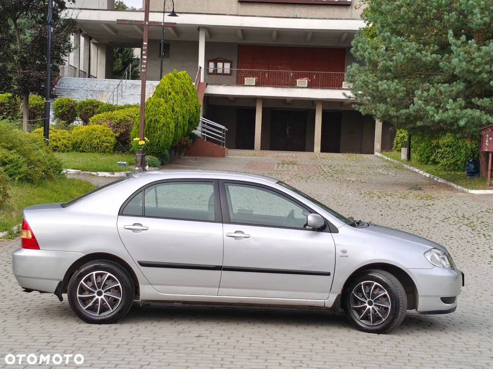 Toyota Corolla 1.4 VVT-i Terra - 31
