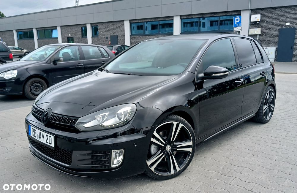 Volkswagen Golf 2.0 TDI DPF DSG GTD - 2