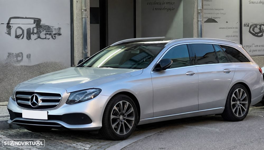 Mercedes-Benz E 220 CDI 7G-TRONIC Avantgarde - 28