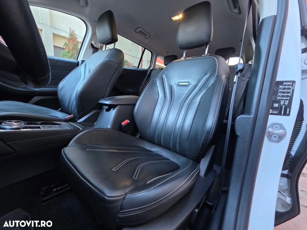 Ford Focus 2.0 EcoBlue Vignale - 6
