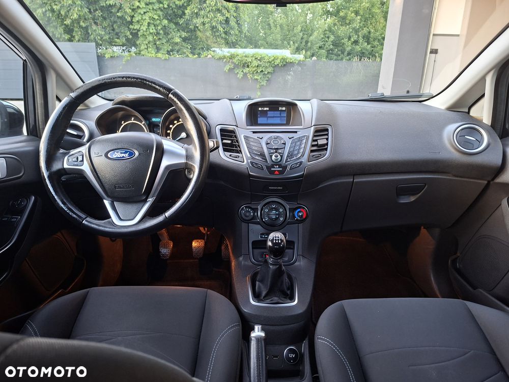 Ford Fiesta - 13