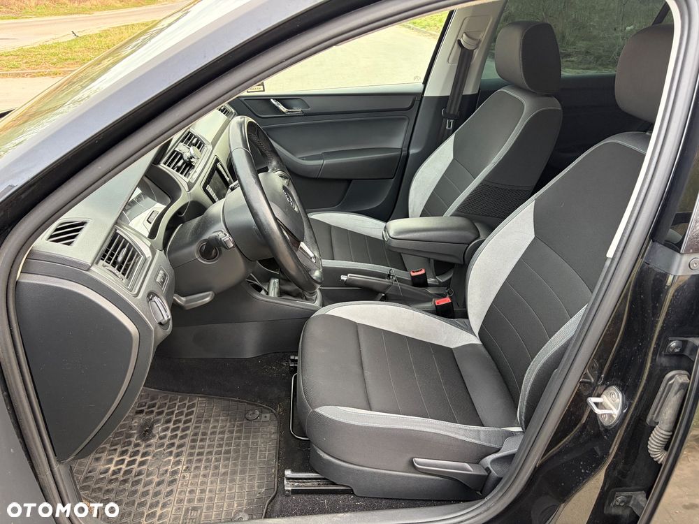 Skoda RAPID 1.6 TDI (Green tec) Joy - 11