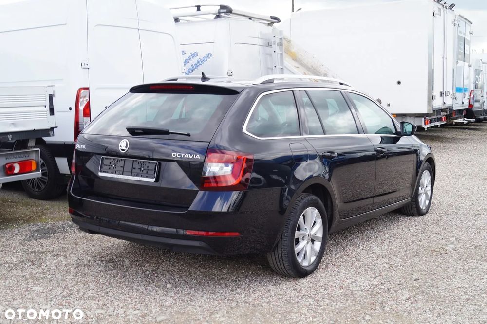 Skoda Octavia - 11