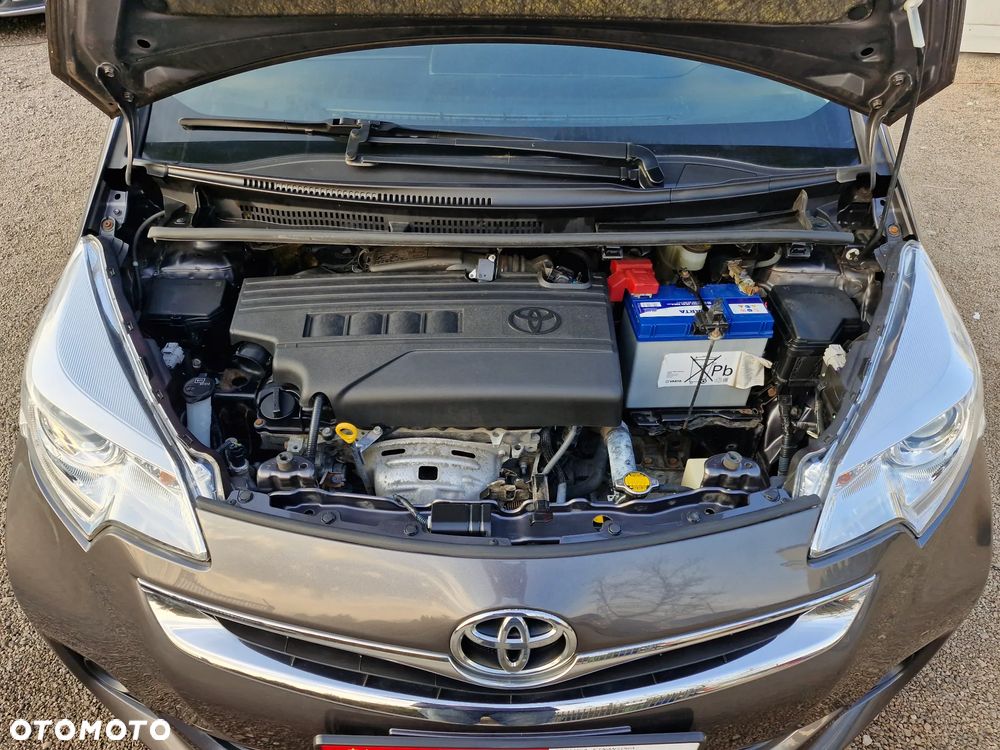 Toyota Verso S 1.33 Premium - 26
