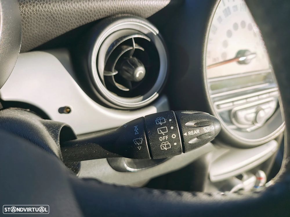 MINI 3 Portas One 1.4 - 23