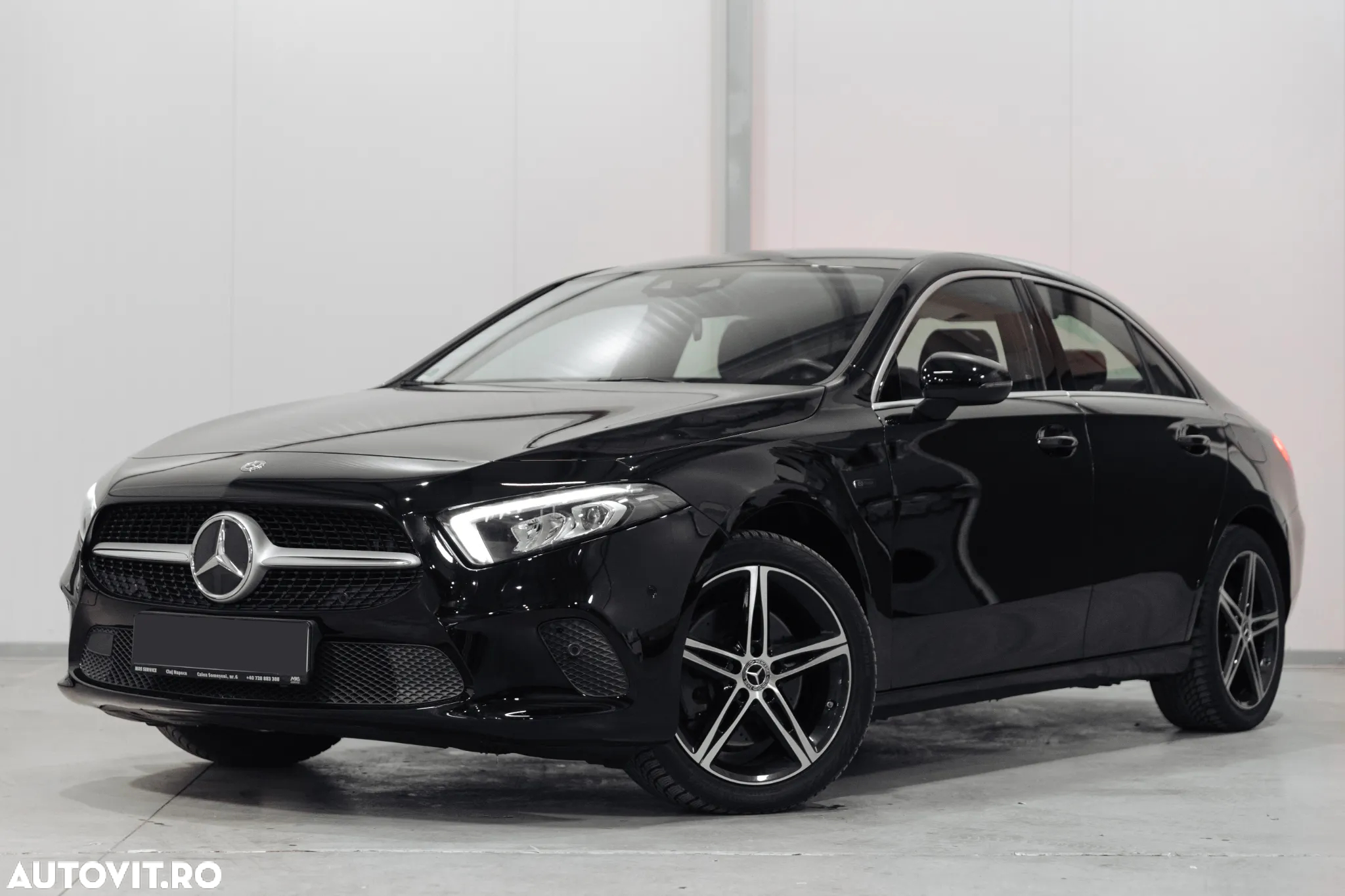 Mercedes-Benz A 250 e 8G-DCT - 4