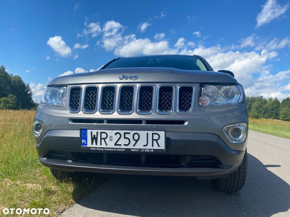 Jeep Compass 2.0 4x2 Limited - 10