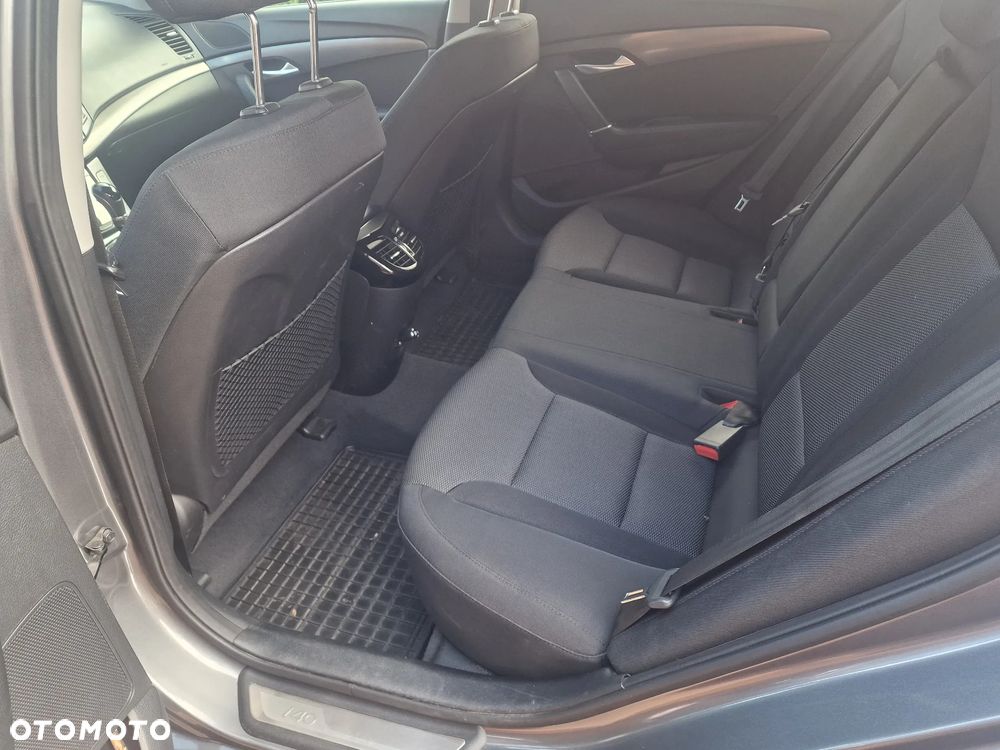 Hyundai i40 1.7 CRDi Style DCT - 17