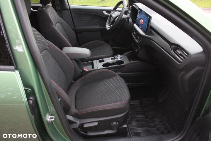 Ford Kuga 2.5P PHEV FWD ST-Line eCVT - 33