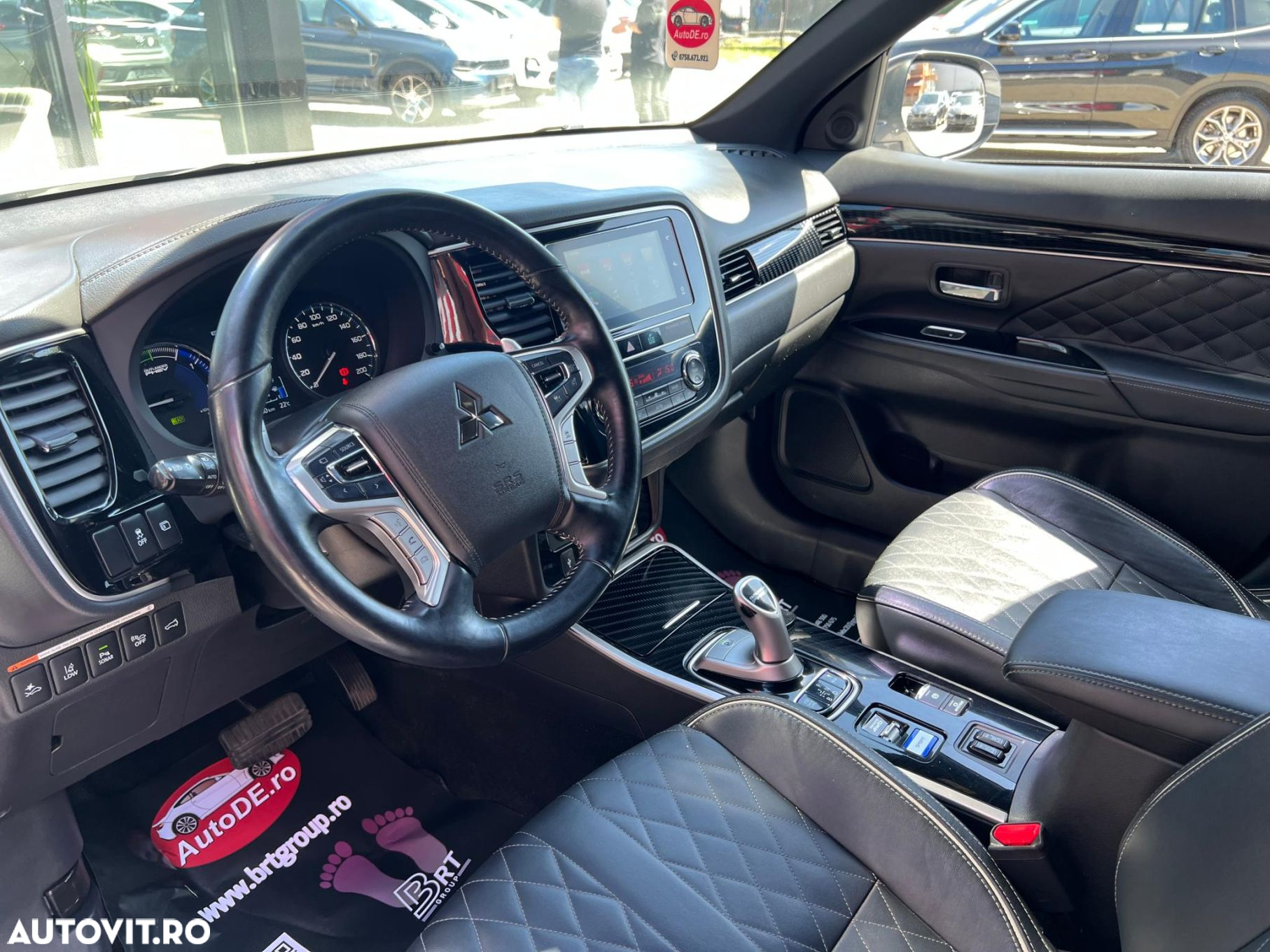 Mitsubishi Outlander - 5