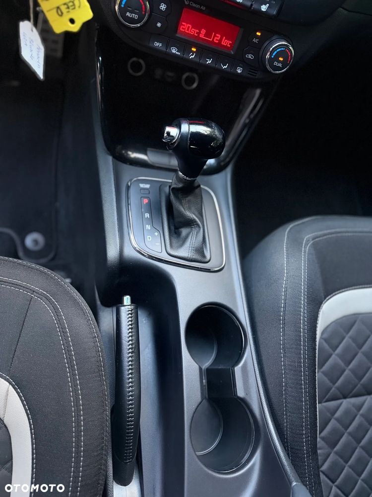 Kia Ceed 1.6 CRDi 136 DCT ISG GT Line - 32