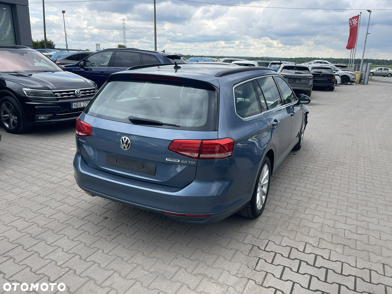 Volkswagen Passat 2.0 TDI BMT Comfortline - 4