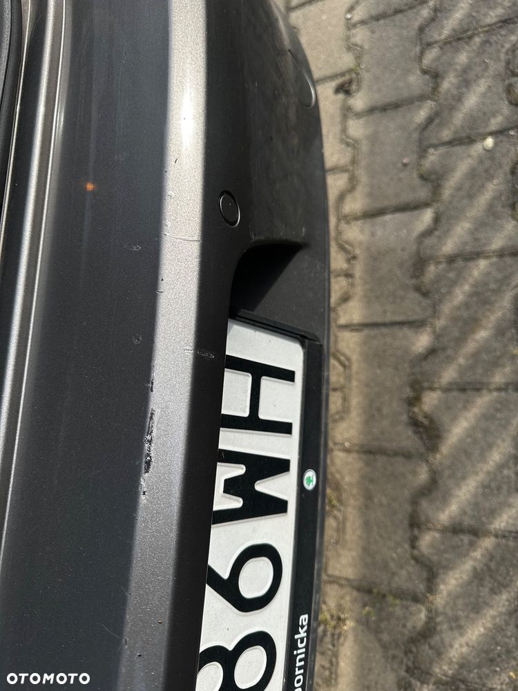 Volkswagen Golf - 15