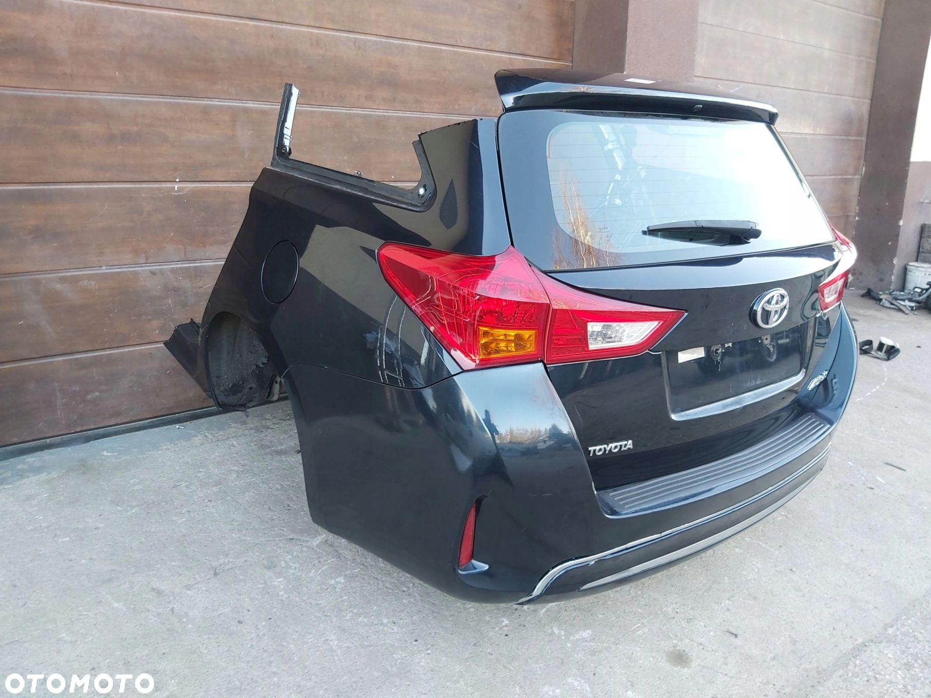 Toyota Auris II KOMBI kompletny tył zderzak klapa lampa ćwiartka pas tylny - 4