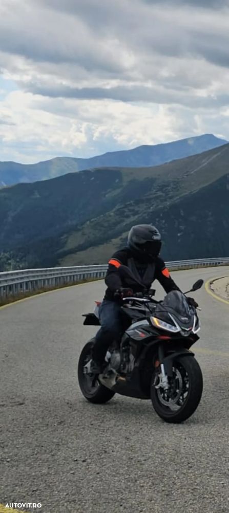 Aprilia Tuono 660 - 3