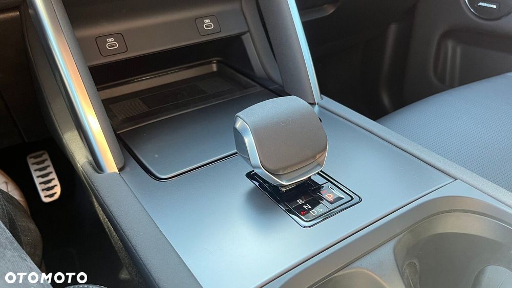 Land Rover Discovery Sport - 13