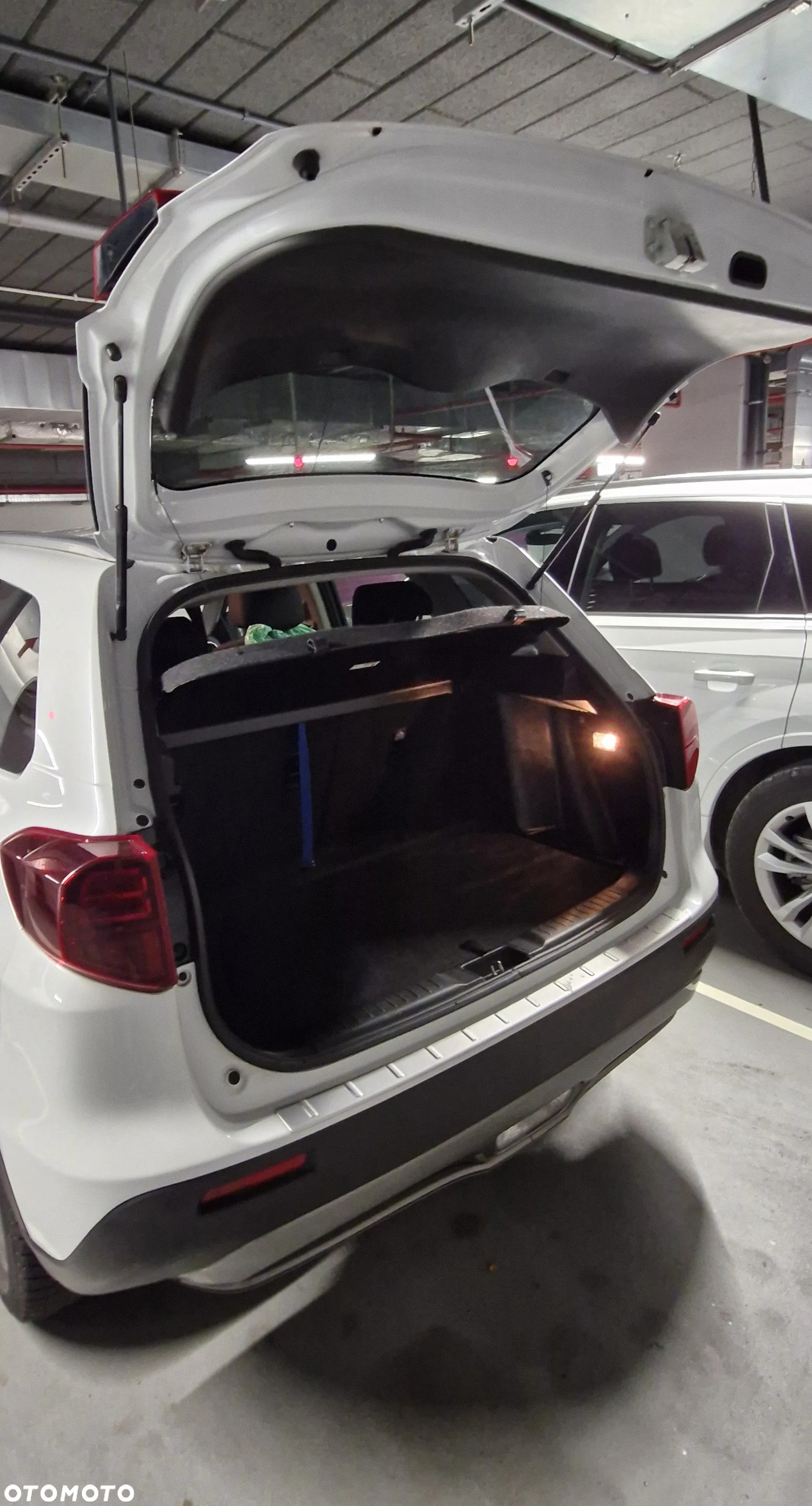 Suzuki Vitara 1.4 Boosterjet SHVS Premium 2WD - 4