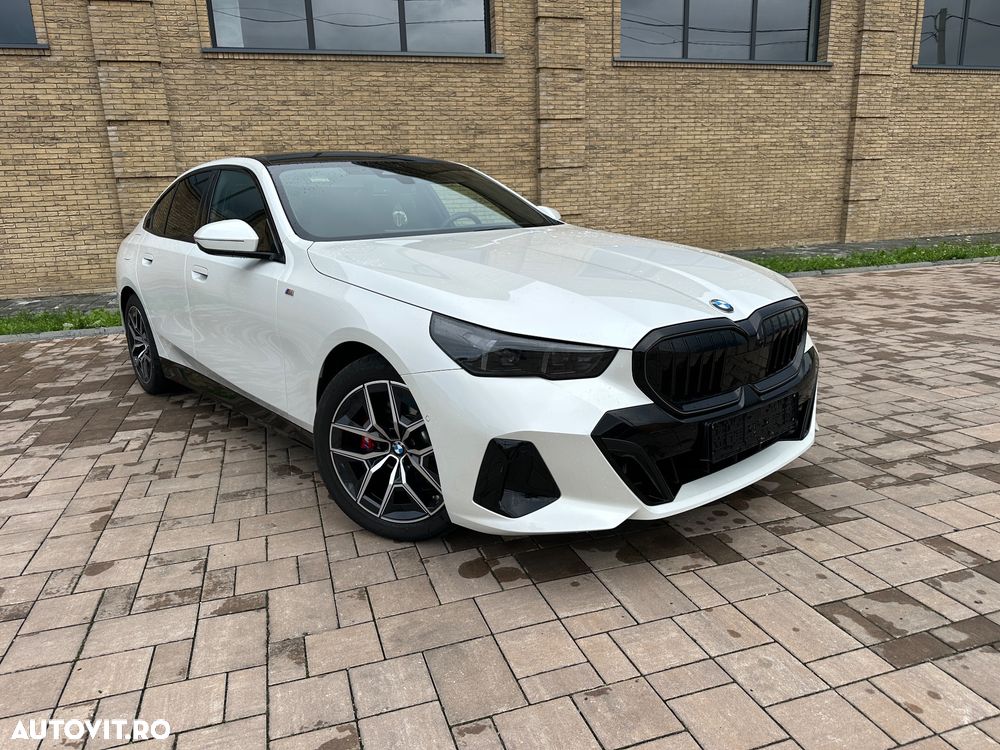 BMW Seria 5 520d xDrive Aut. - 1
