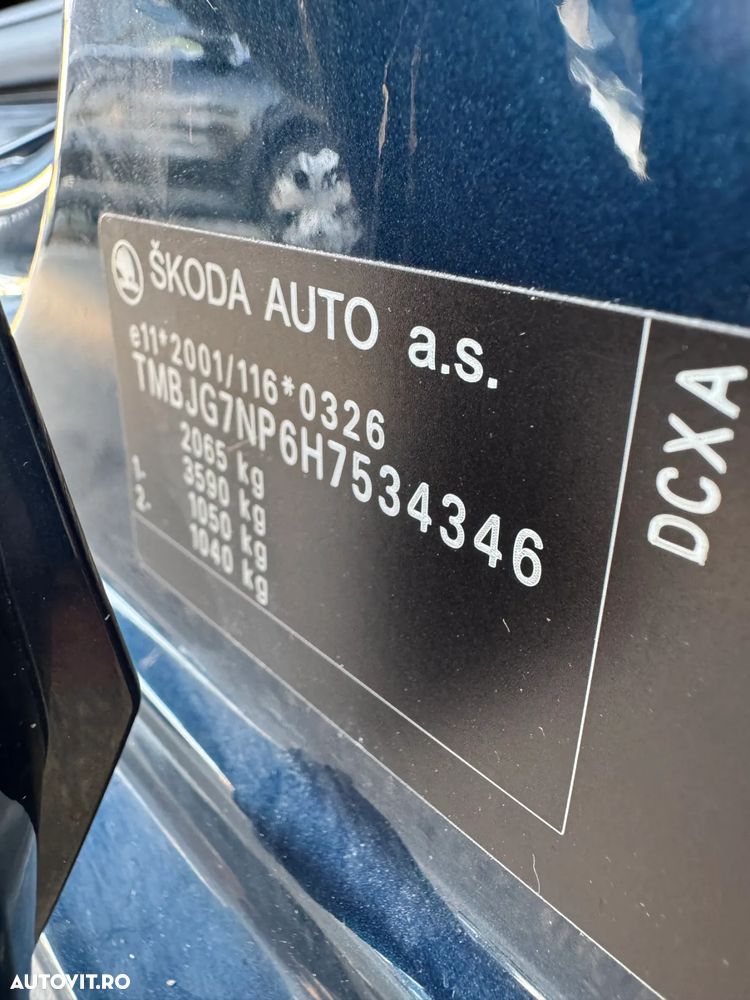 Skoda Superb Combi 1.6 TDI DSG Ambition - 23
