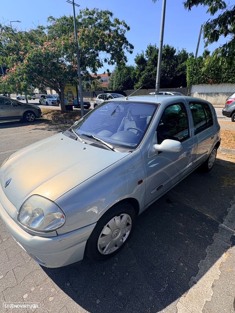 Renault Clio 1.2 - 1