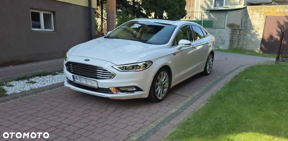 Ford Fusion - 4