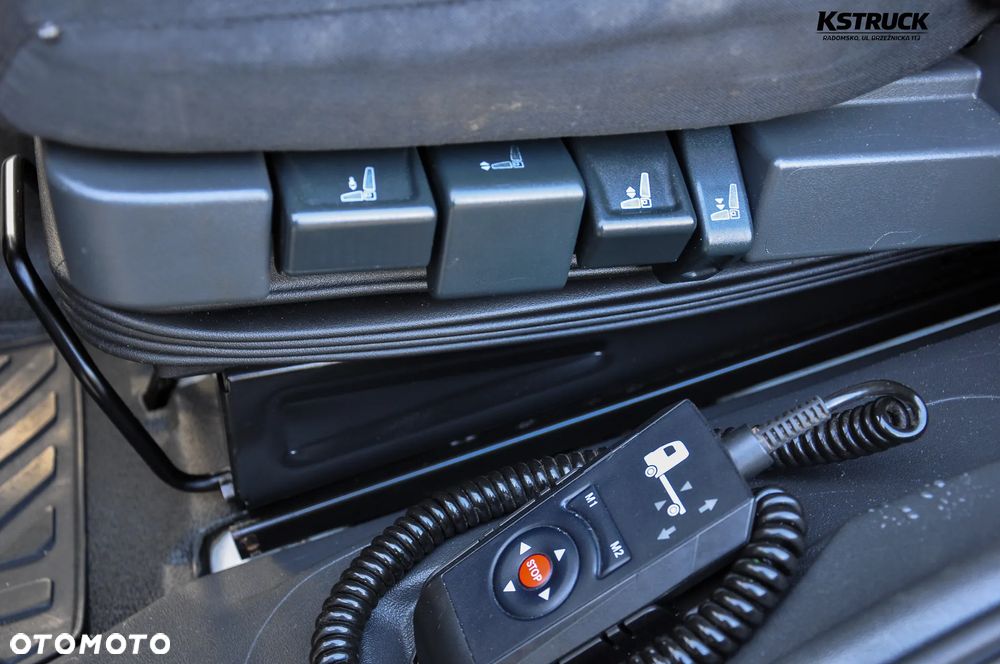 Mercedes-Benz Atego 818 L Kontener 7,25 - 15