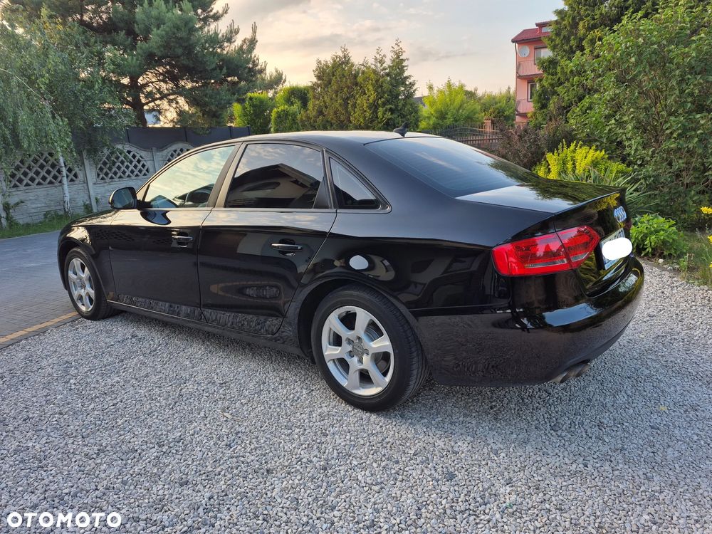 Audi A4 Limousine 2.0 TDI DPF Ambition - 13