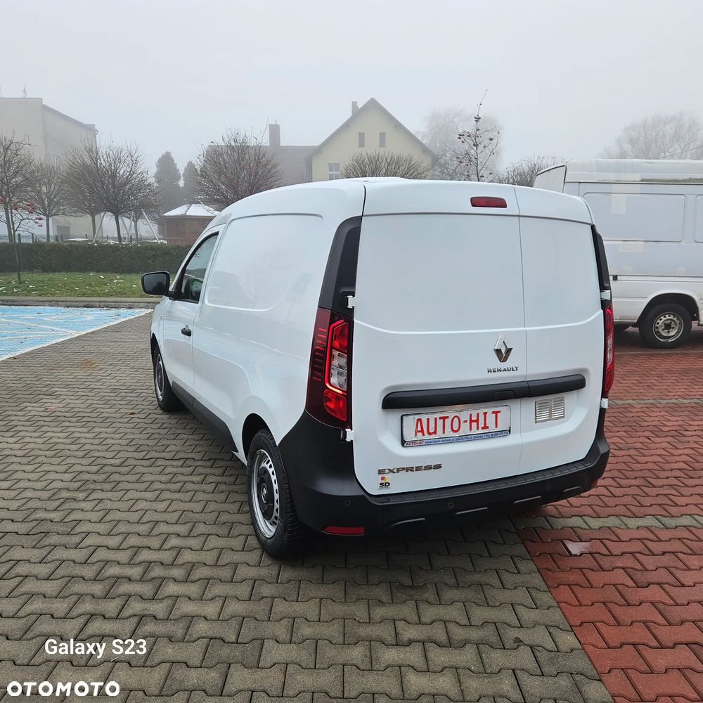 Renault Express - 12
