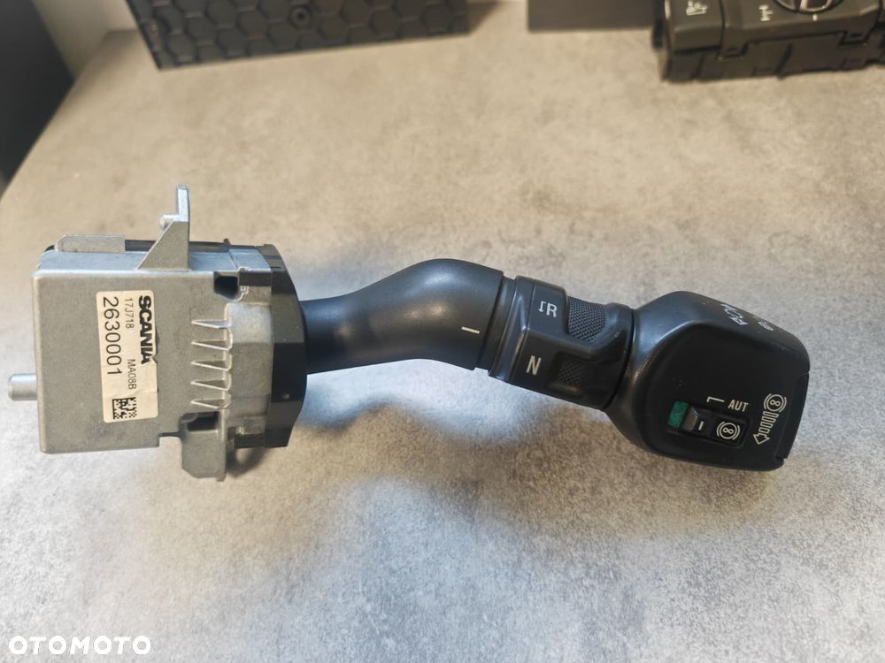 MANETKA PRZEŁĄCZNIK LEWAREK BIEGÓW SCANIA R S 2630001 - 4