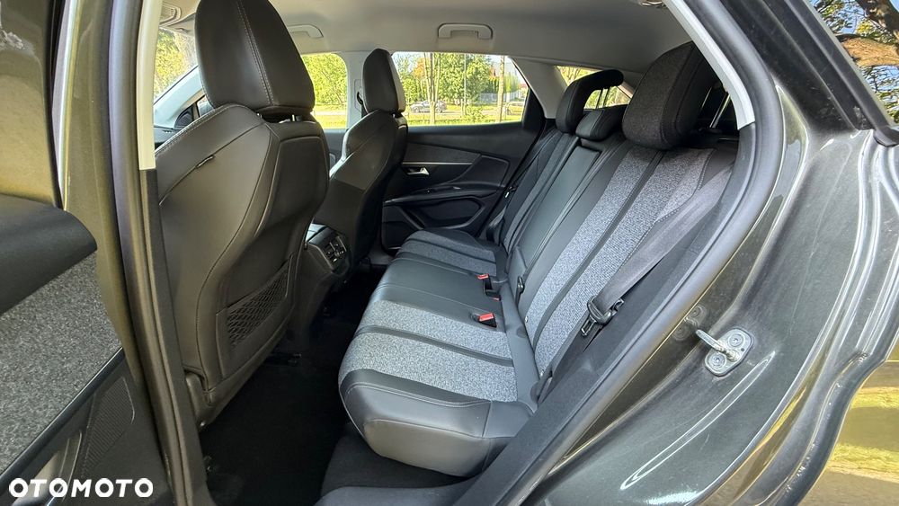Peugeot 3008 PureTech 130 Stop & Start Allure - 22