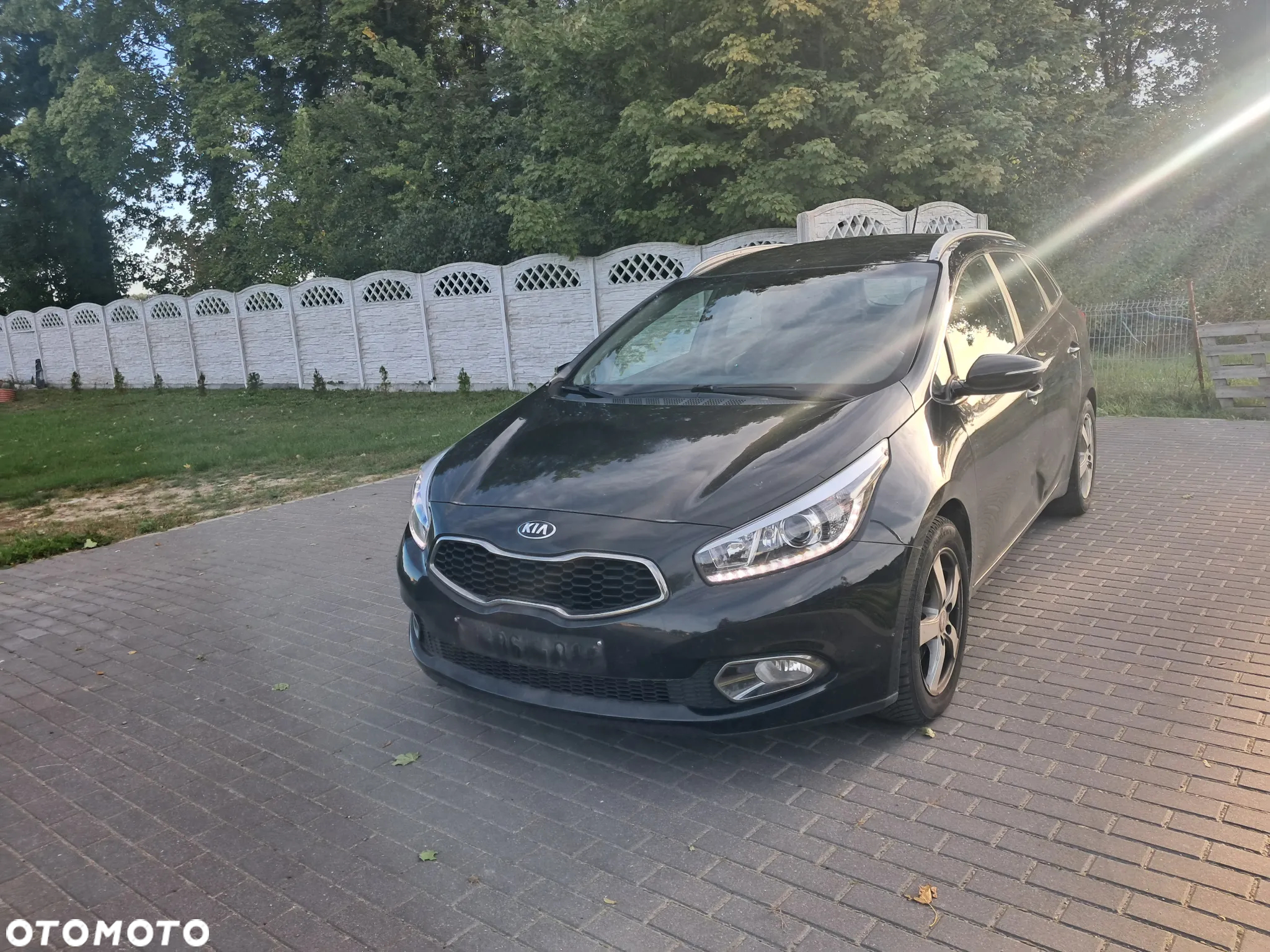 Kia Ceed 1.6 CRDi 128 Dream-Team Edition - 6