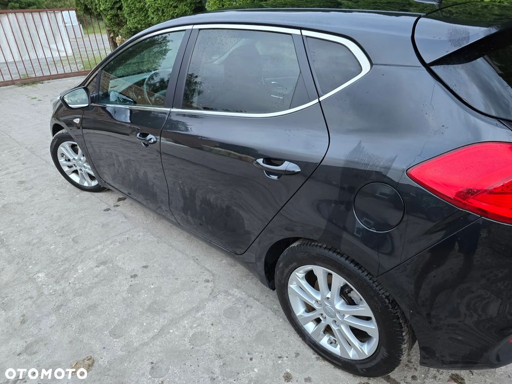 Kia Ceed 1.6 GDI L - 5