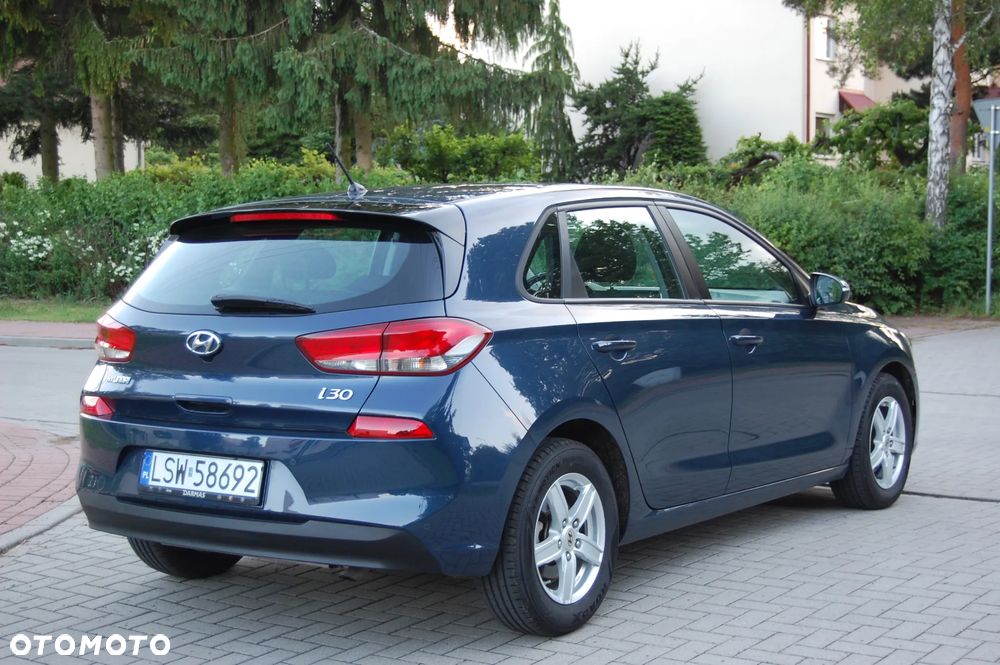 Hyundai i30 1.4 Trend - 11