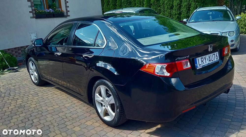Honda Accord 2.0 Lifestyle - 4