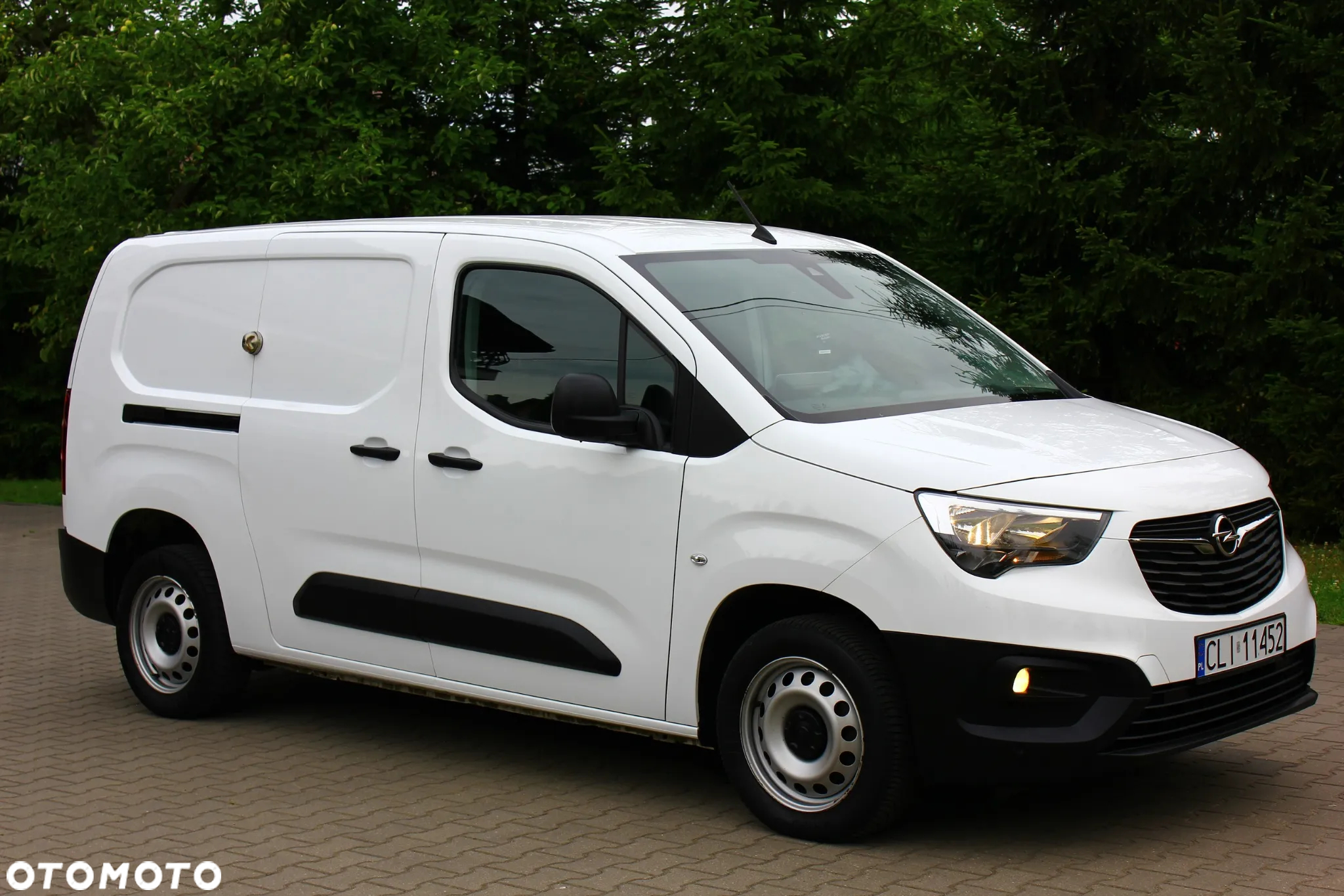 Opel Combo 1.5 CDTI 102KM LONG L2 3 OSOBOWY  NAVIGACJA KAMERA COFANIA CLIMATRONIC DWUSTREFOWY - 22