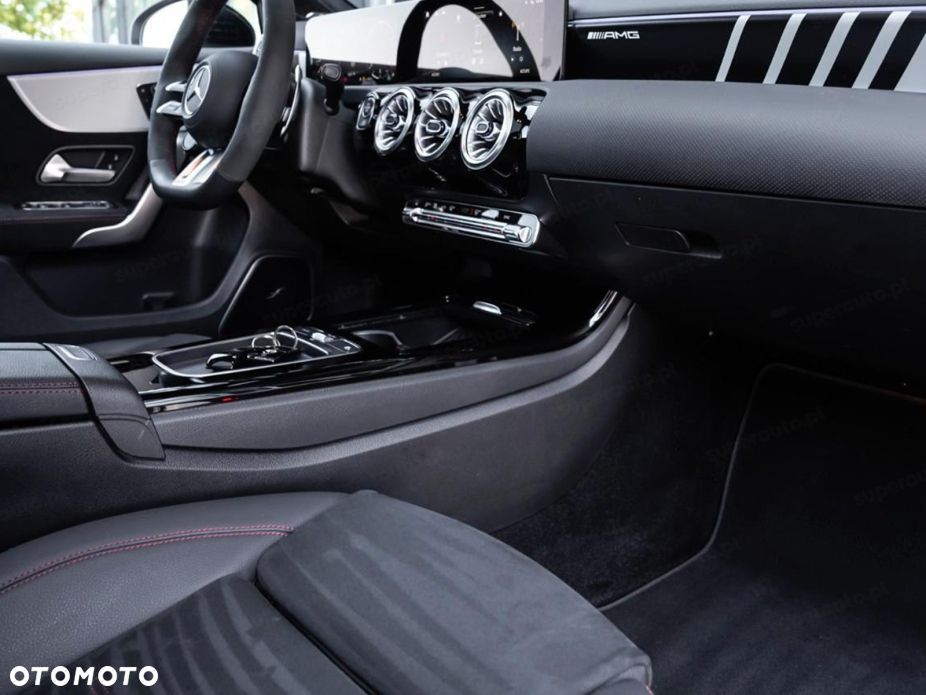 Mercedes-Benz Klasa A 45 S AMG 4-Matic 8G-DCT - 10